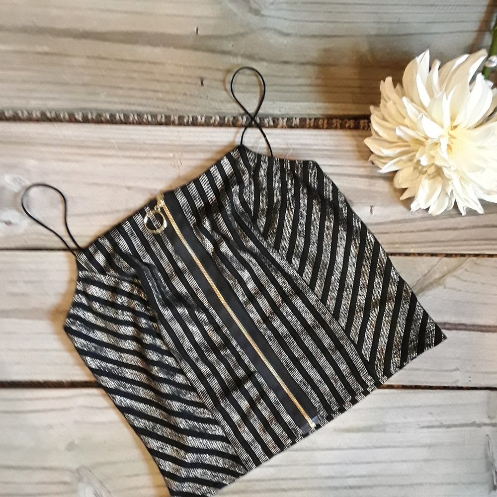 NWOT Olive Tree black metallic gold crop top